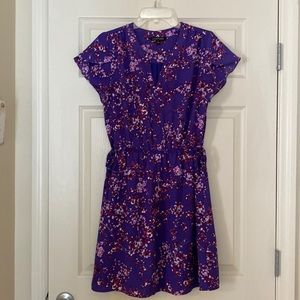 Flutter sleeve dress